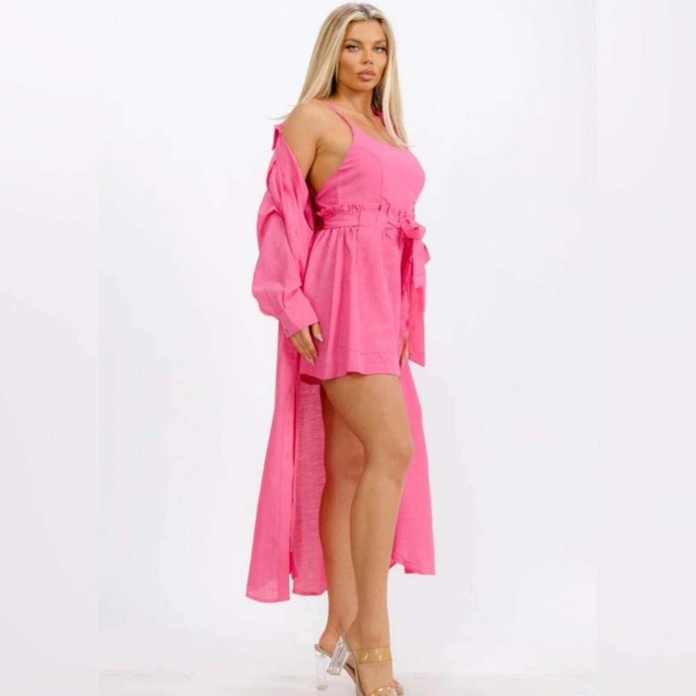 NWT The Clothing Company Pink
Two Piece Romper & Belt Set size Small - Picture 2 of 9